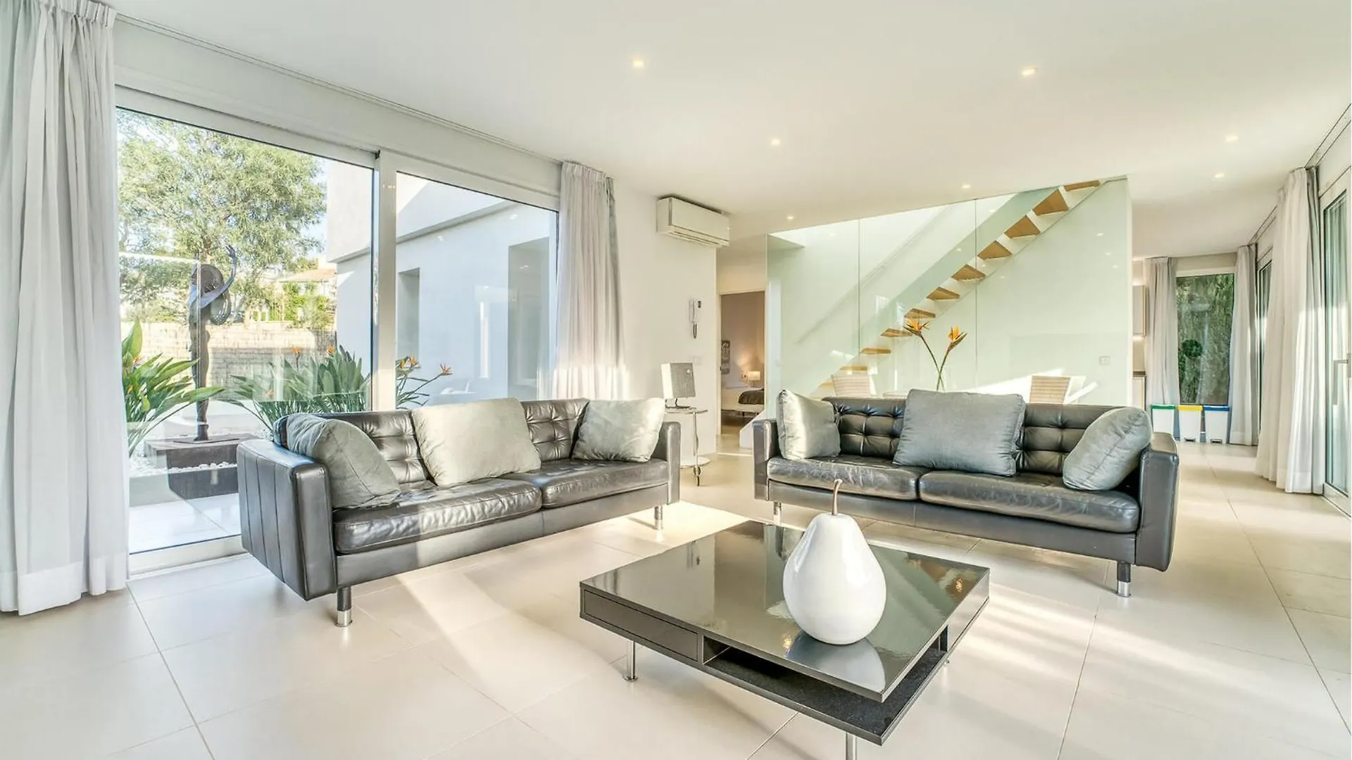 Lovely Home In Alcudia With Kitchen スペイン