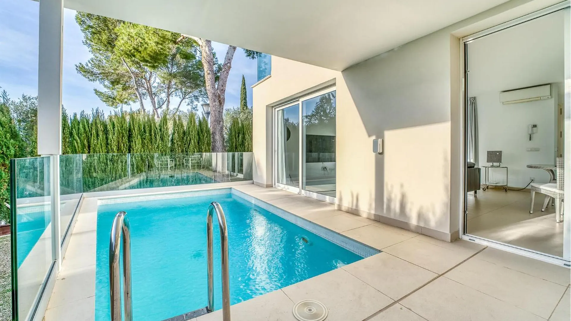 Lovely Home In Alcudia With Kitchen Spain